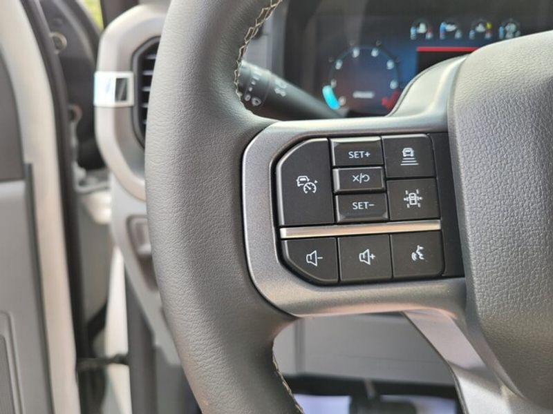 2025 Ford F-150 XLT photo 20