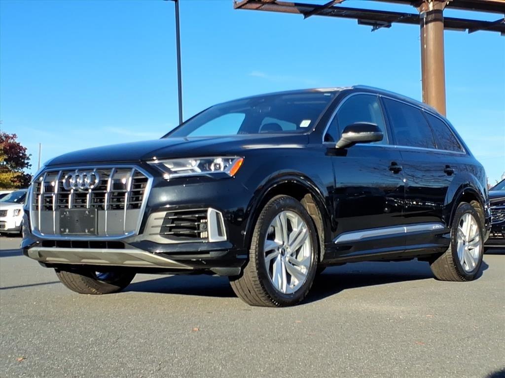 2022 Audi Q7 Premium Plus's photo
