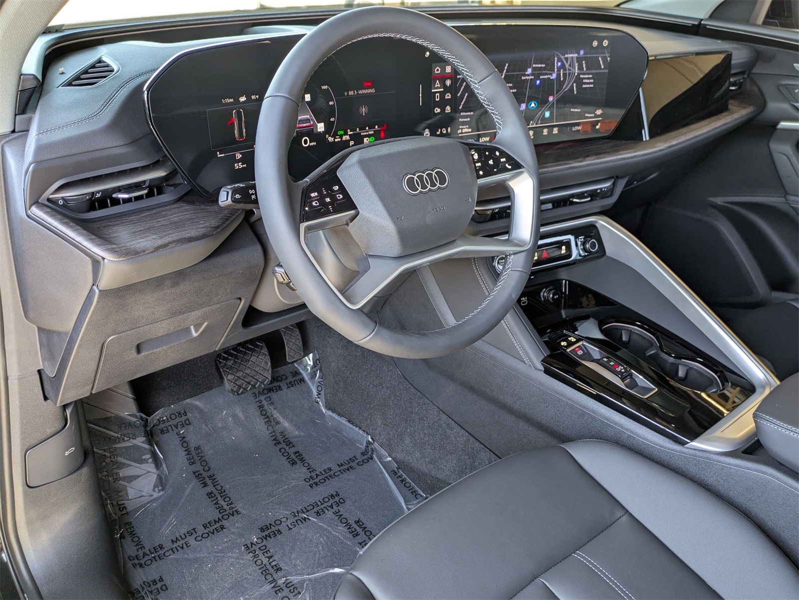 2025 Audi Q5 2.0T Premium Plus photo 4