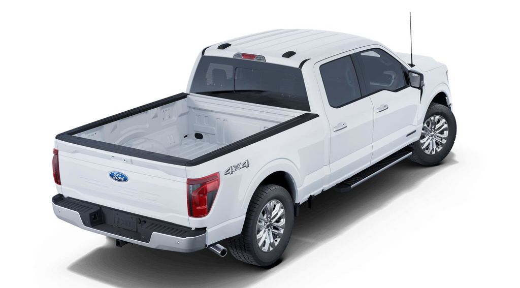 2025 Ford F-150 XLT photo 2