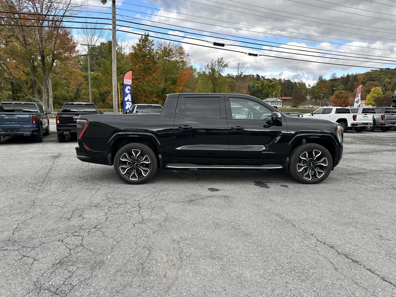 2026 Gmc Sierra EV Denali photo 2