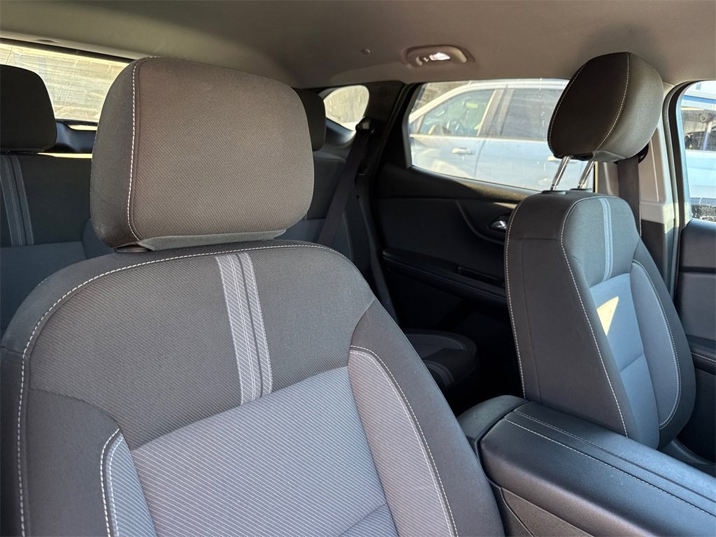 2023 Chevrolet Blazer 2LT photo 3