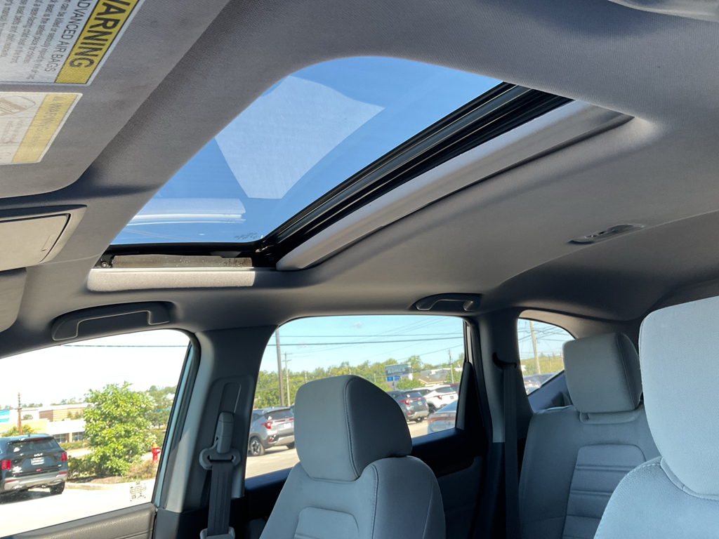 2017 Honda CR-V EX photo 20