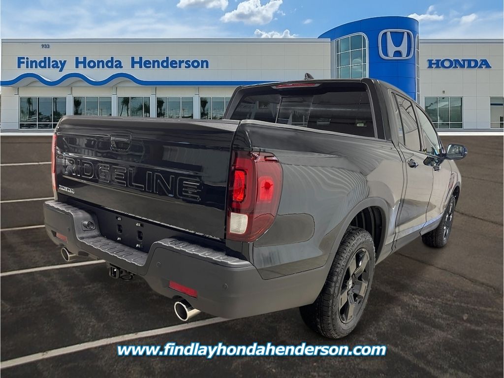 2025 Honda Ridgeline Black Edition photo 4