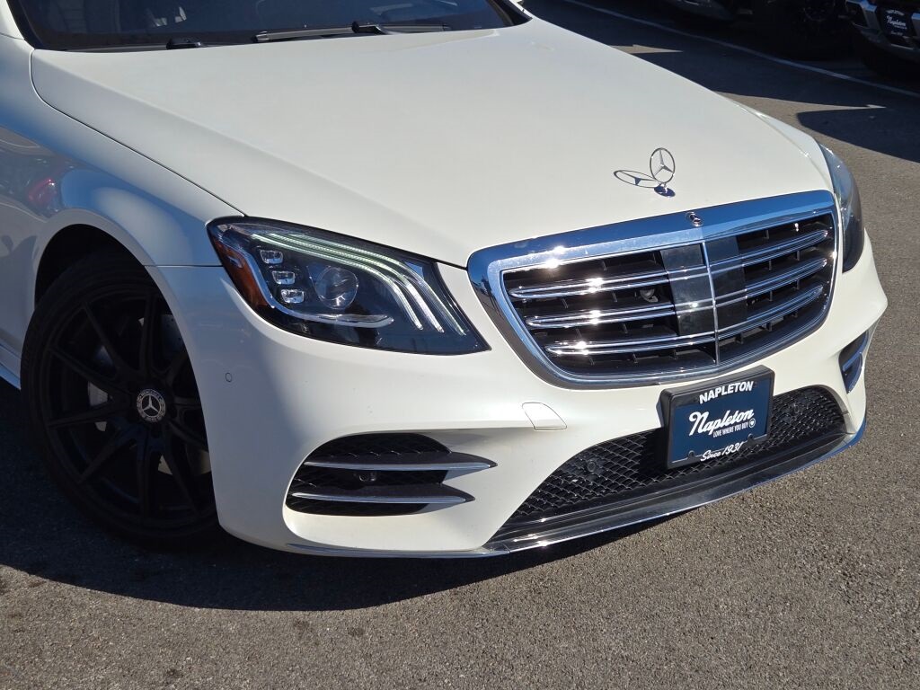 2018 Mercedes Benz S 560 4MATIC photo 2