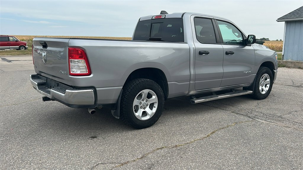 2019 Ram 1500 Tradesman photo 3