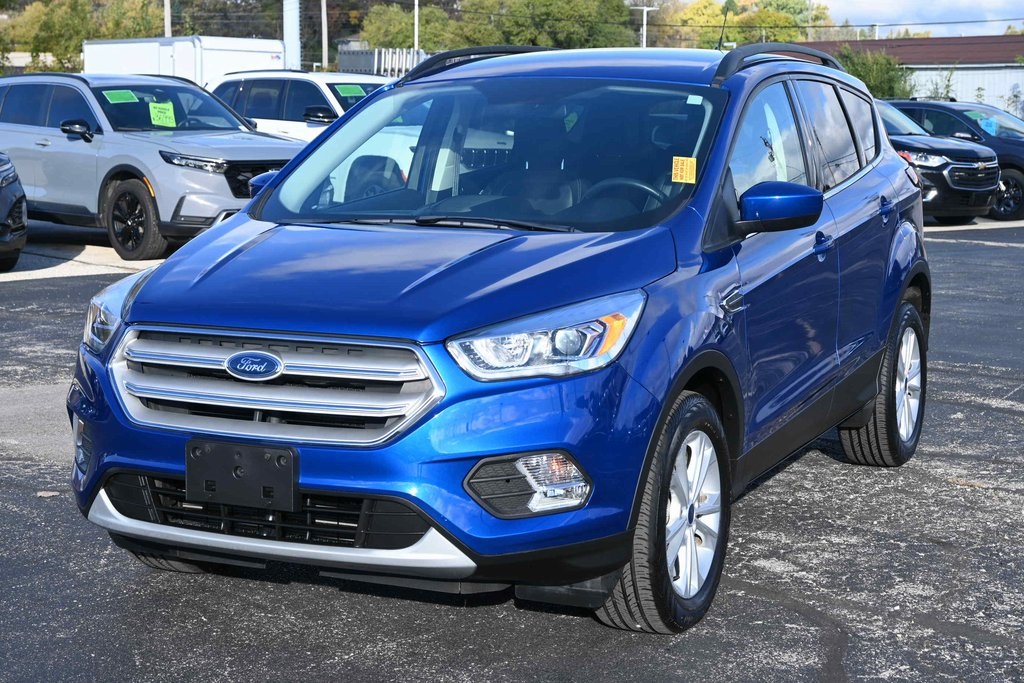 2019 Ford Escape SEL photo 4