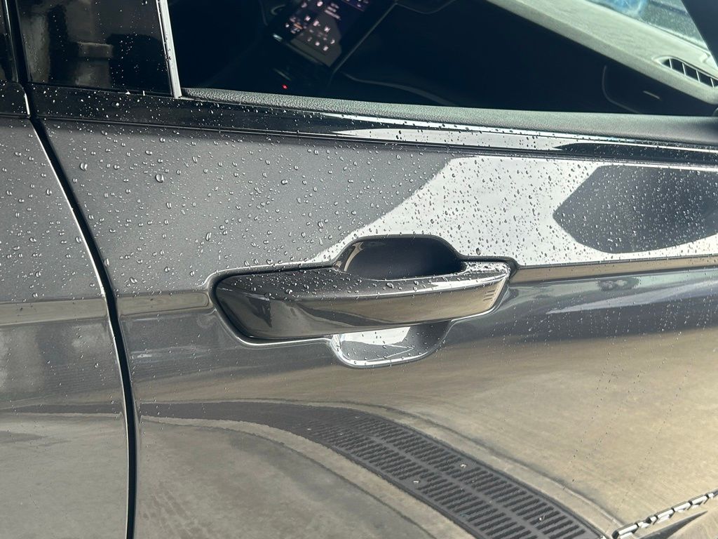 2025 Jeep Grand Cherokee Laredo Altitude photo 21