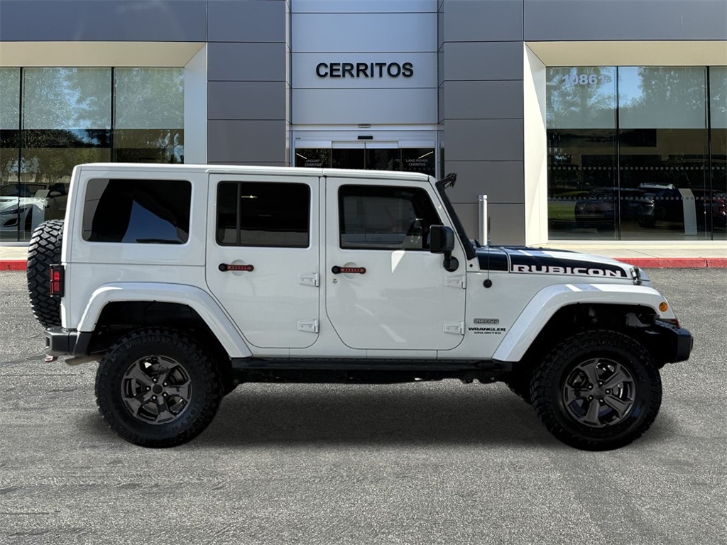 2017 Jeep Wrangler Unlimited Rubicon Recon photo 4