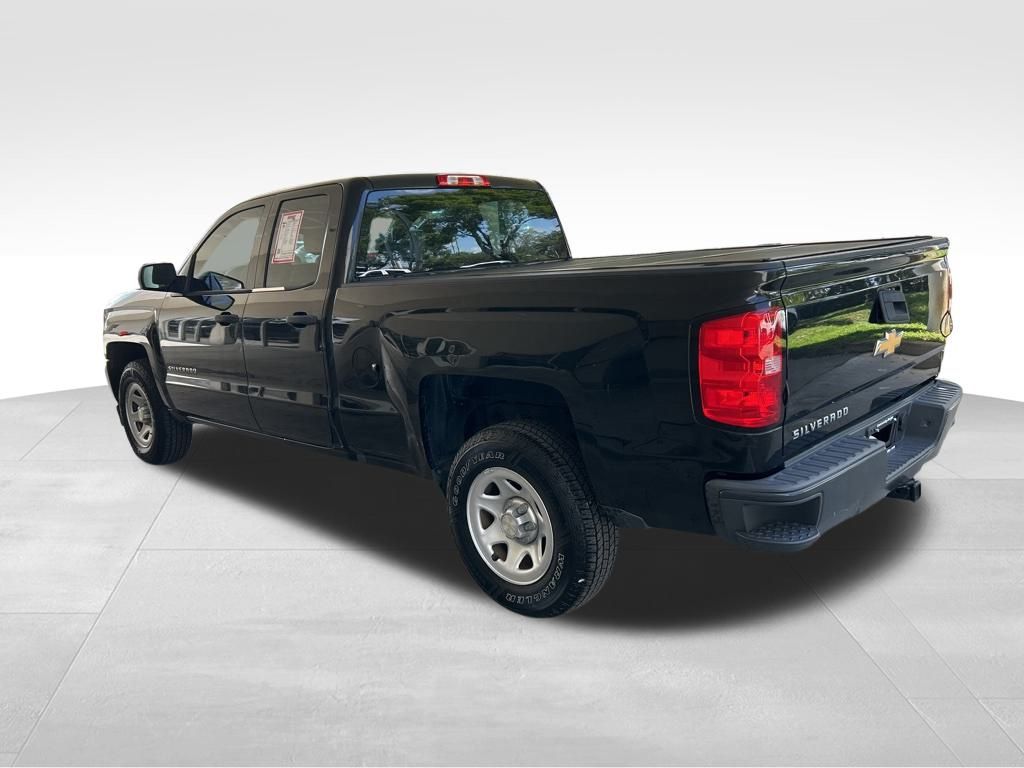 2016 Chevrolet Silverado 1500 photo 3