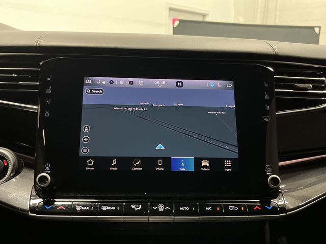 2023 Jeep Wagoneer L Base photo 9