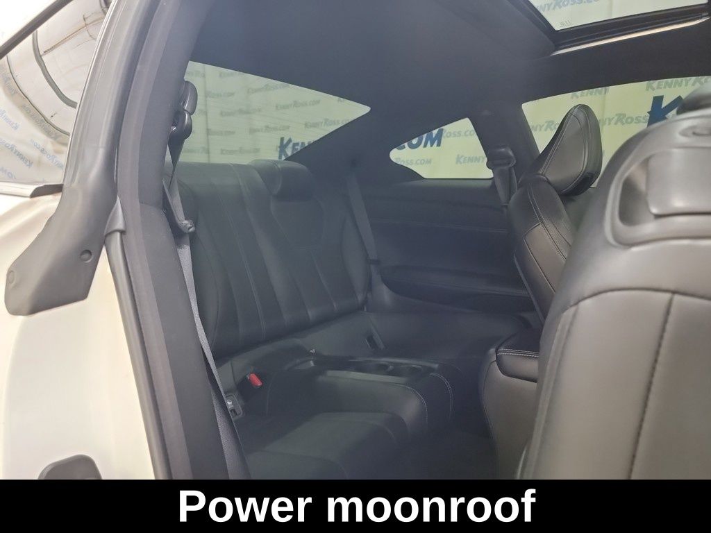 2018 Infiniti Q60 3.0t Luxe photo 9