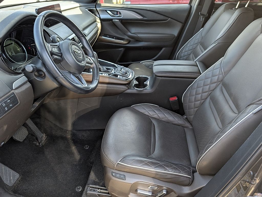 2023 Mazda CX-9 Signature photo 2