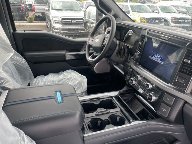 2026 Ford F-350 photo 5