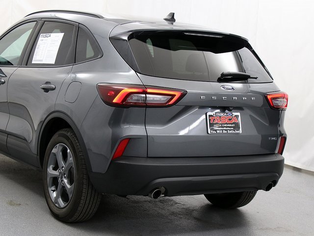 2025 Ford Escape ST-Line photo 3