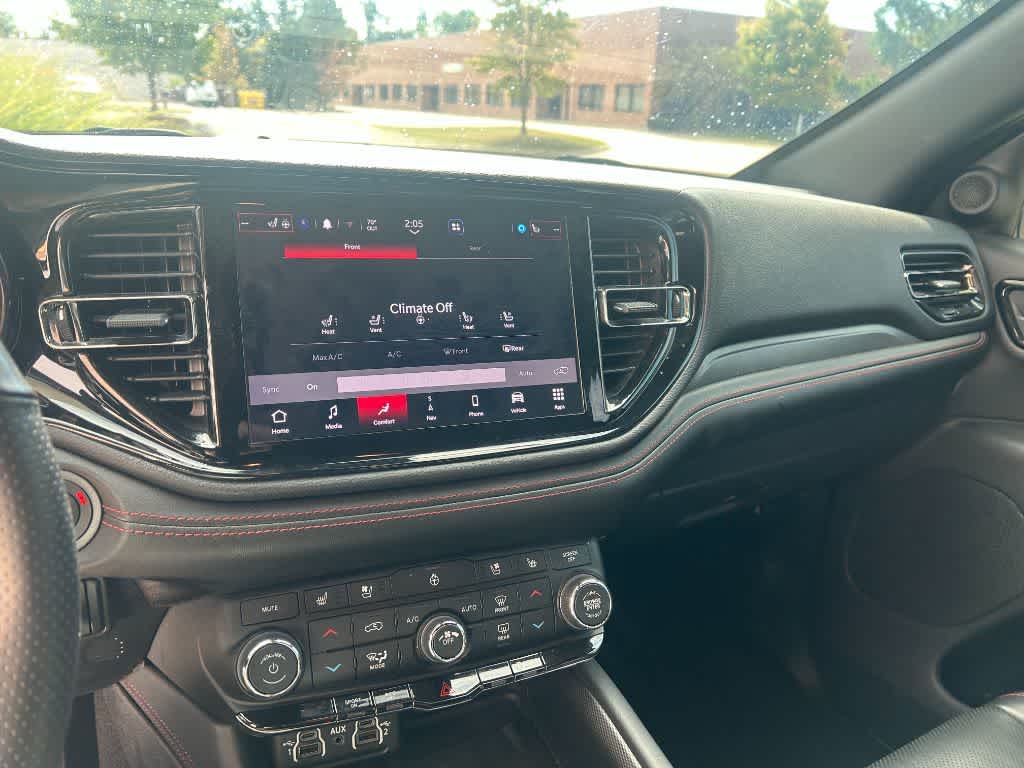 2023 Dodge Durango R/T Plus photo 9
