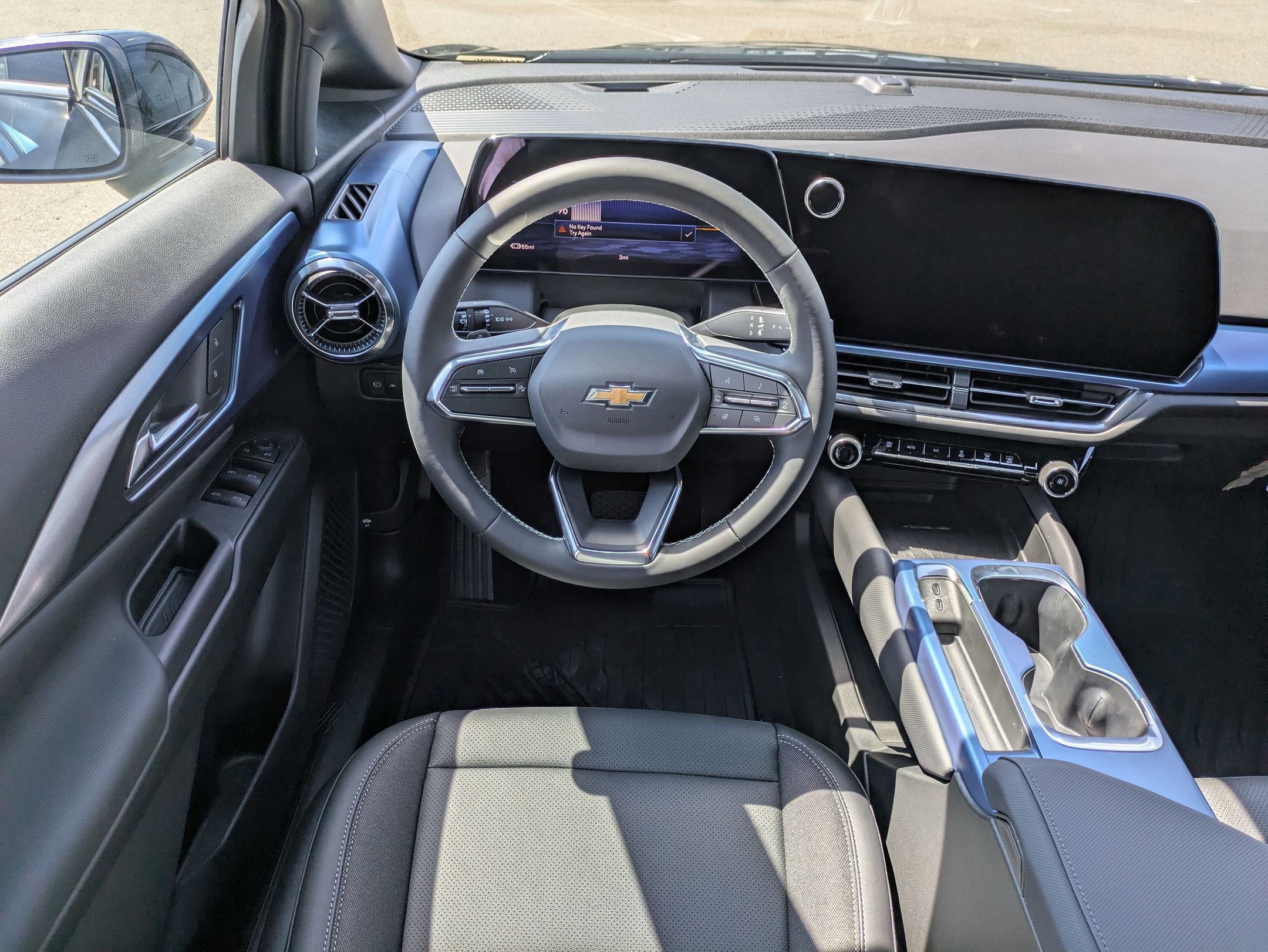 2026 Chevrolet Equinox LT photo 11