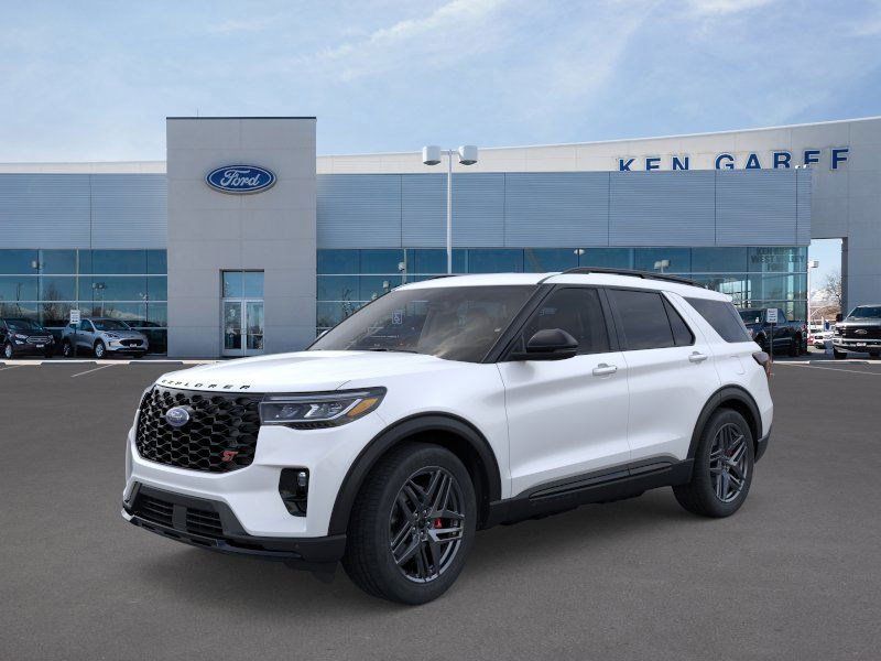 2025 Ford Explorer ST's photo