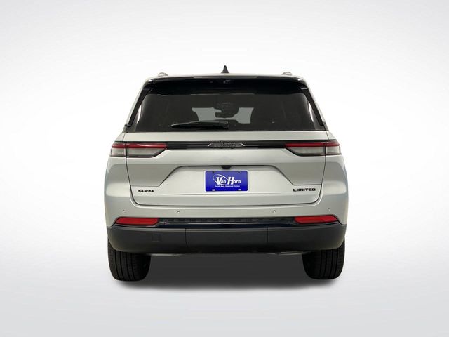 2025 Jeep Grand Cherokee Limited photo 12