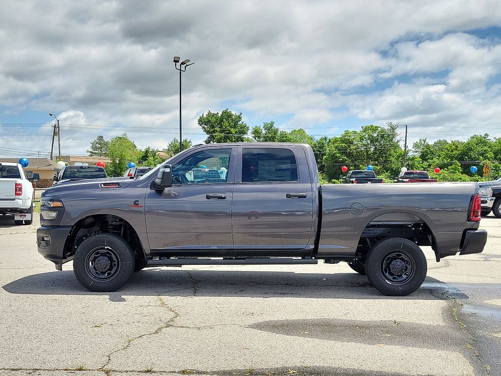 2025 Ram 2500 Tradesman photo 3
