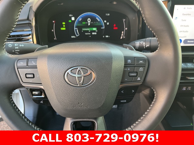 2025 Toyota Camry SE photo 20