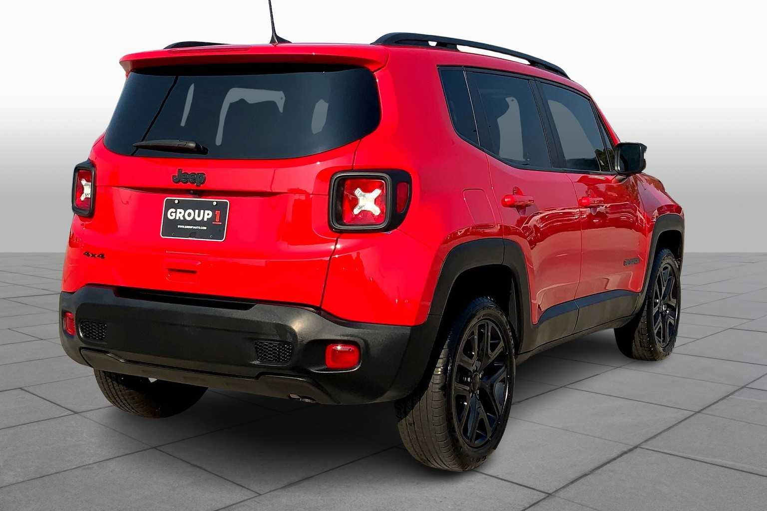 2023 Jeep Renegade Latitude photo 12