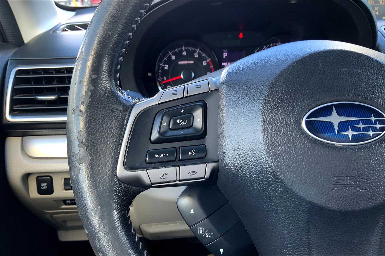 2016 Subaru Forester 2.5i Touring photo 21