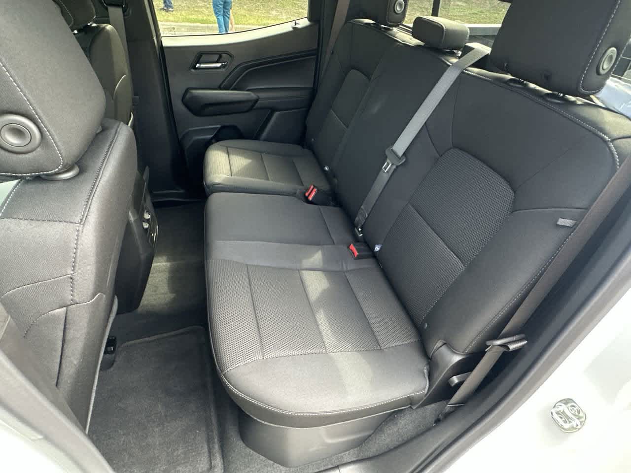 2026 Chevrolet Colorado LT photo 12