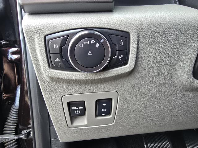 2018 Ford F-150 XLT photo 13