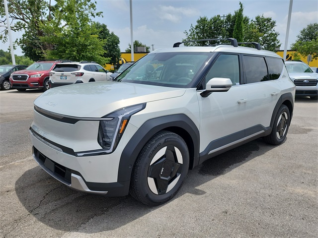 2026 Kia EV9 Wind photo 4