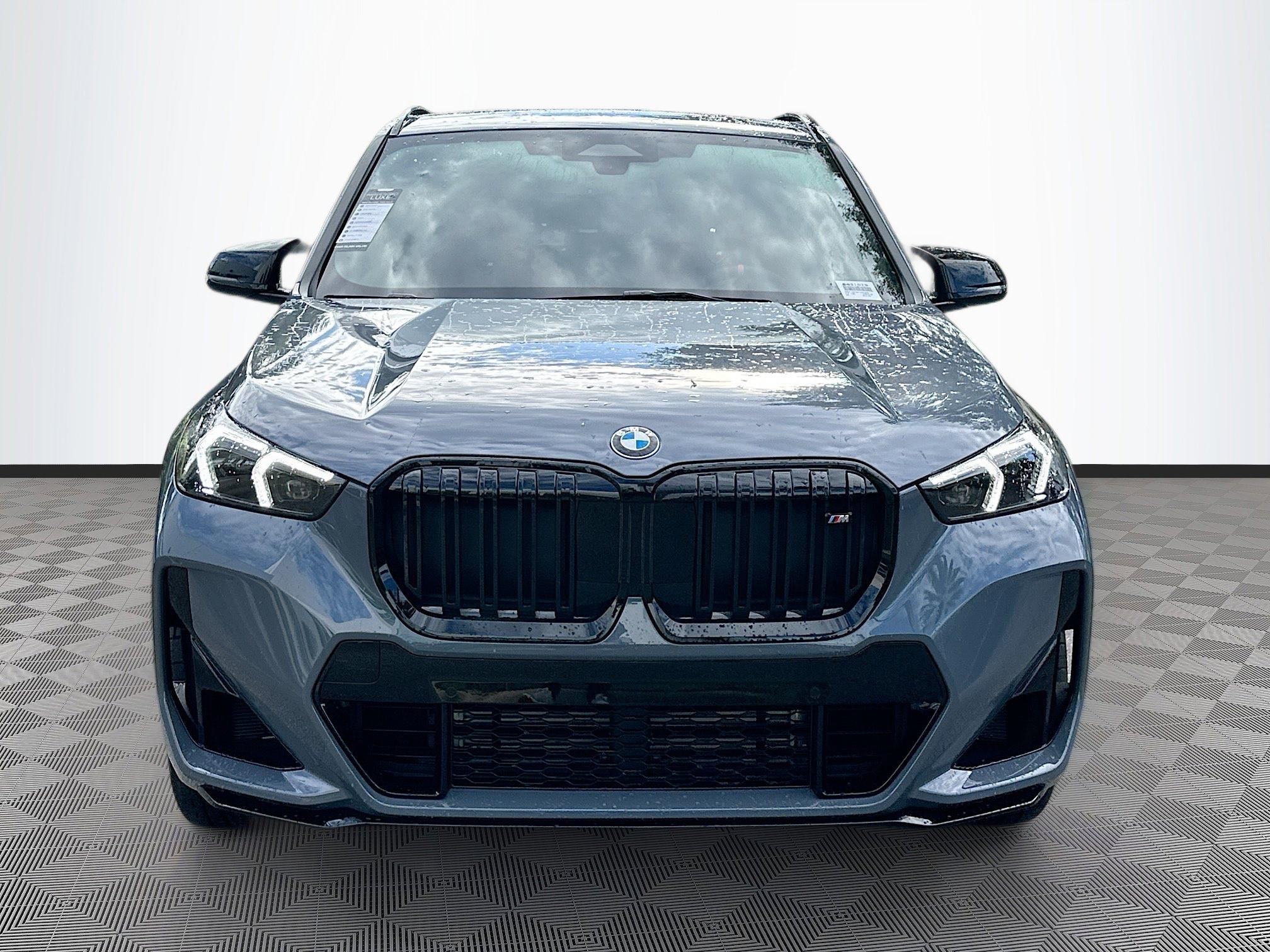 2026 Bmw X1 M35i photo 2