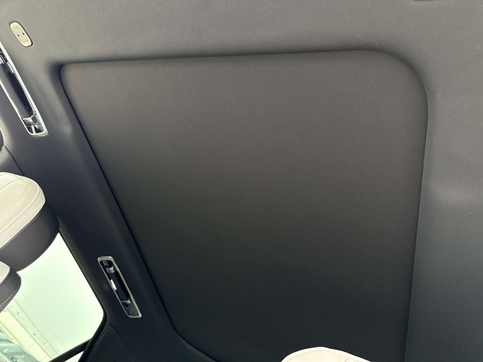 2025 Land Rover Range Rover Sport SE photo 10