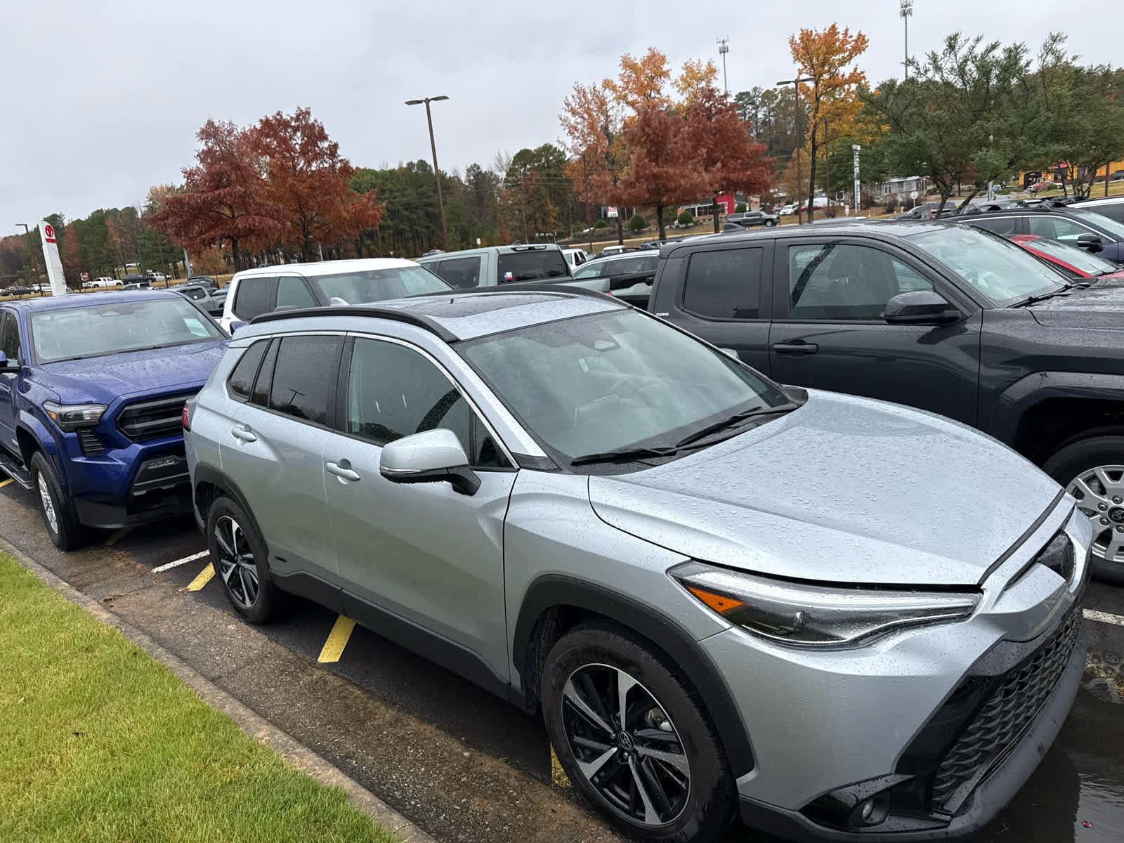 Used 2024 Toyota Corolla Cross XSE with VIN 7MUFBABG6RV044881 for sale in Northfield, Minnesota