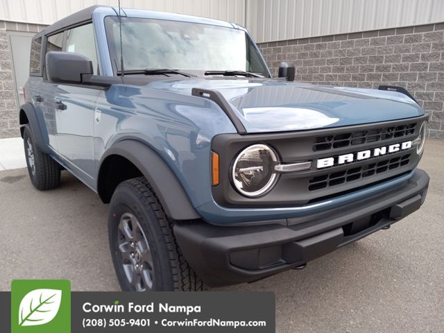 2025 Ford Bronco 4-Door Big Bend's photo