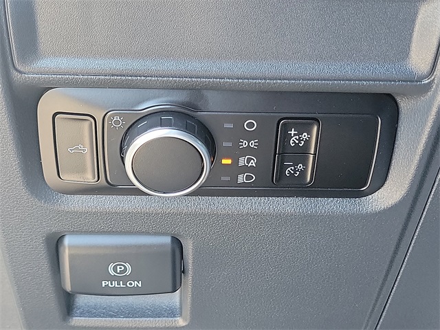 2023 Ford F-150 XL photo 15