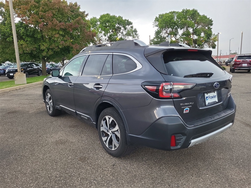 2021 Subaru Outback Touring photo 3