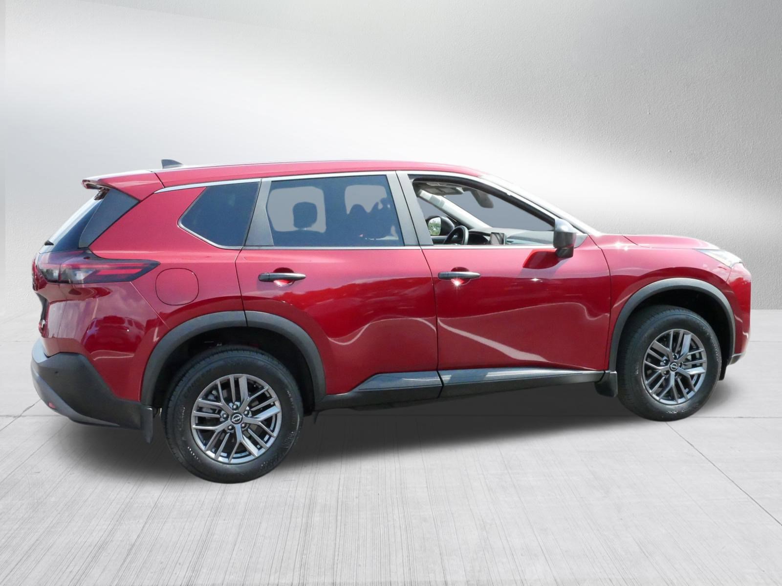 2023 Nissan Rogue S photo 6