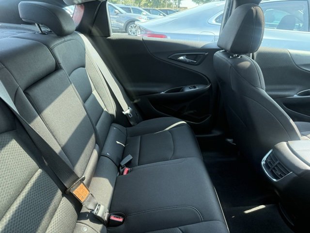 2024 Chevrolet Malibu 1LT photo 4