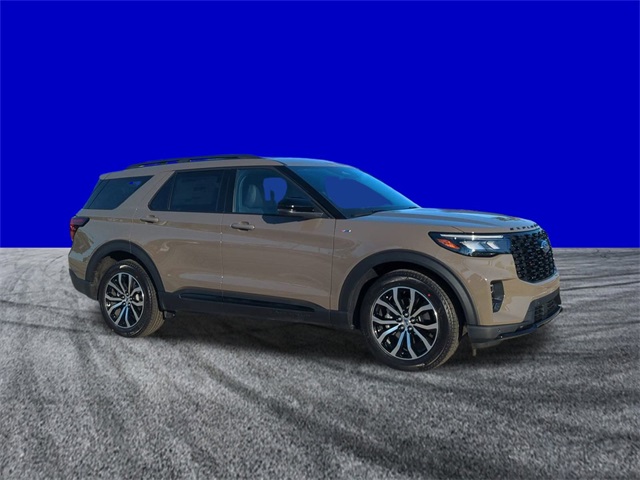 2026 Ford Explorer ST-Line photo 2