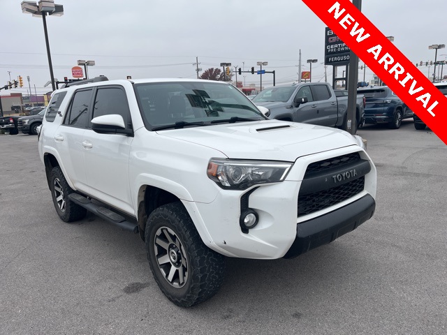 2019 Toyota 4Runner TRD Off-Road's photo