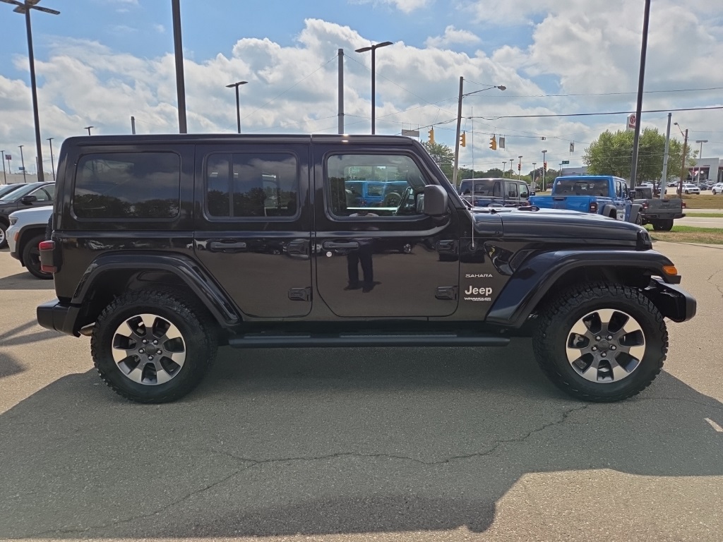 2021 Jeep Wrangler Unlimited Sahara photo 10