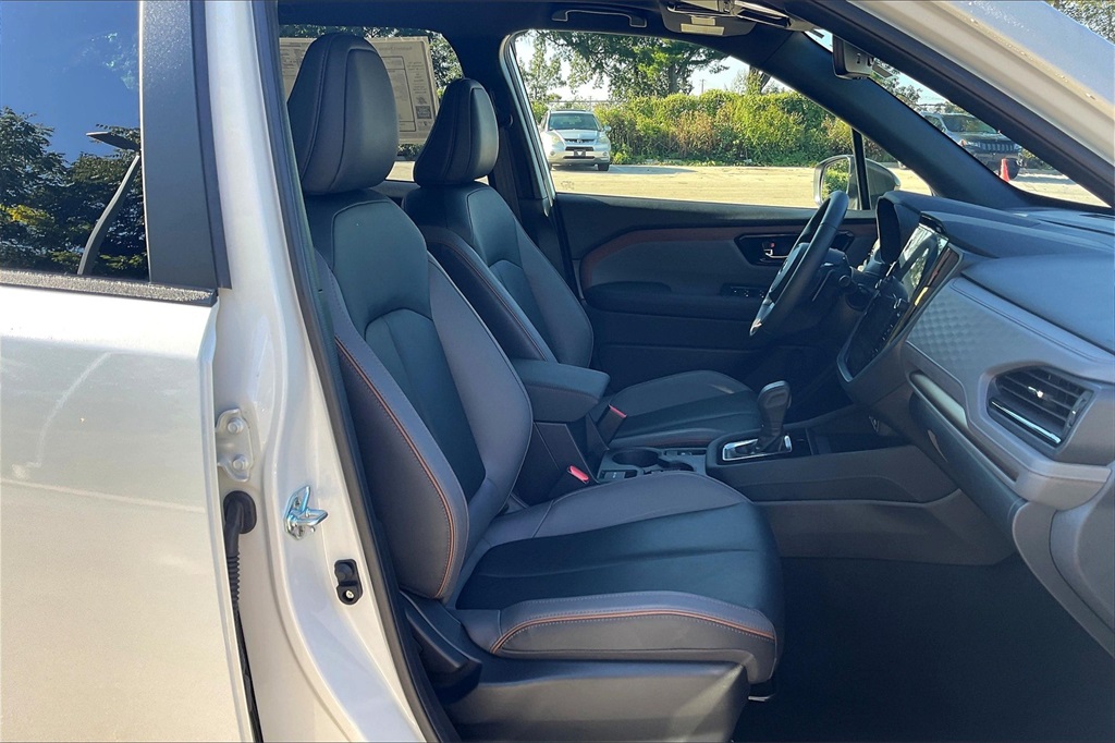 2025 Subaru Forester Sport photo 4