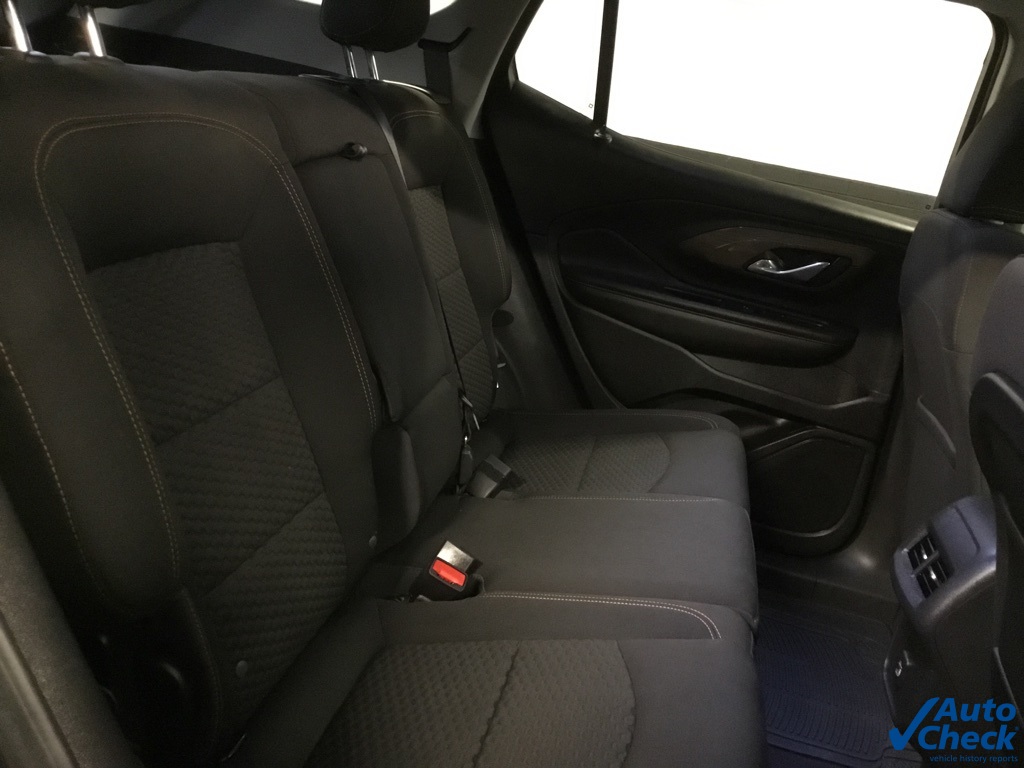 2021 Gmc Terrain SLE photo 25