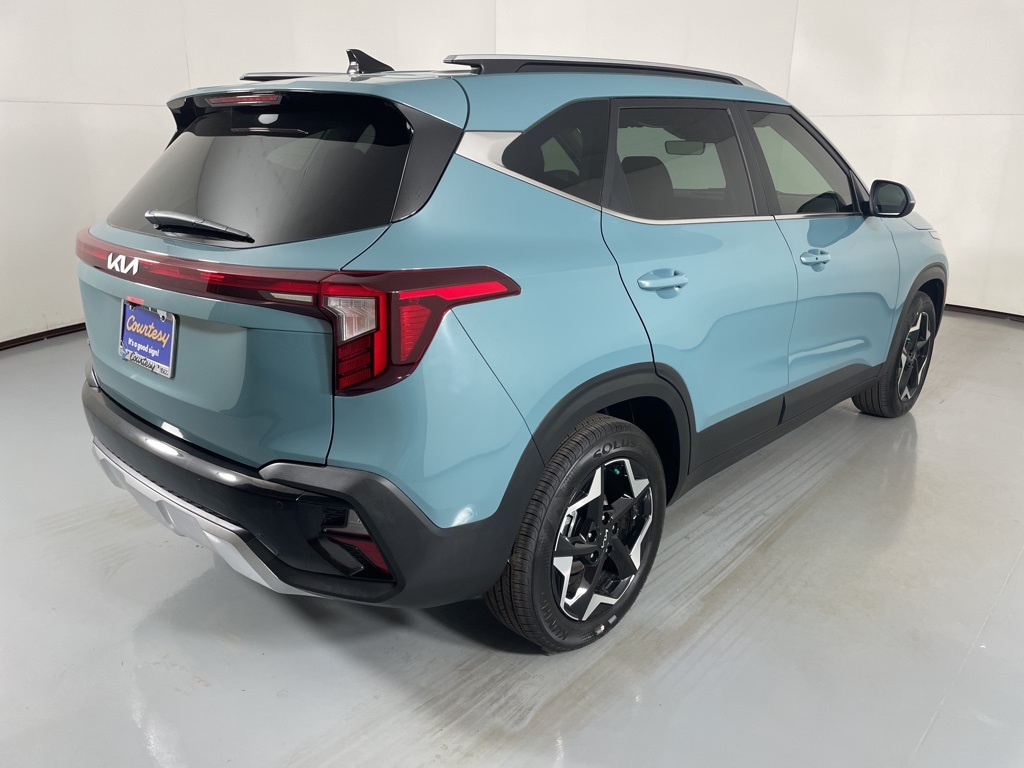 2026 Kia Seltos EX photo 4