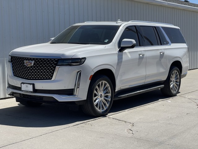 2022 Cadillac Escalade ESV Premium Luxury