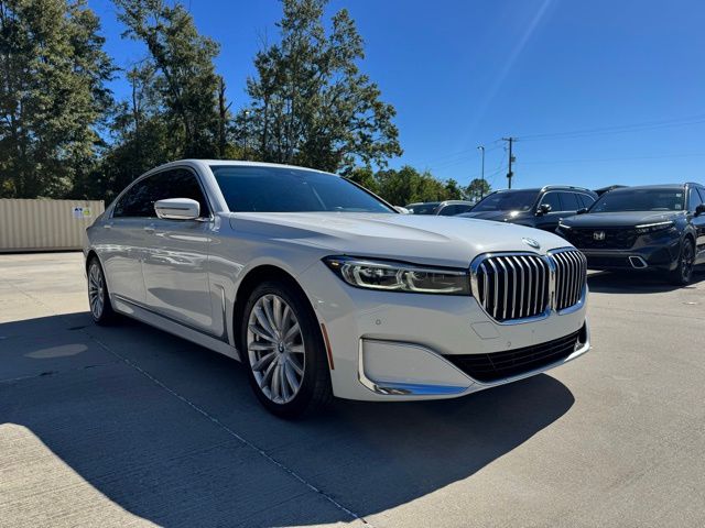 2020 BMW 7 Series 740i's photo
