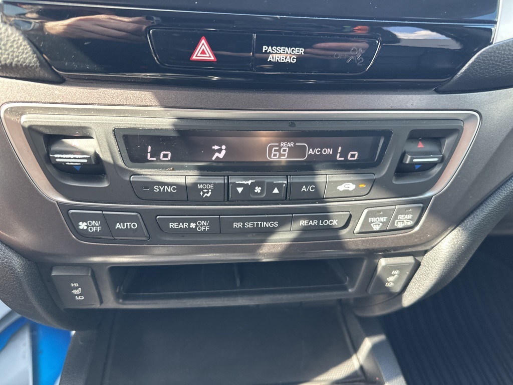 2016 Honda Pilot EX-L photo 27