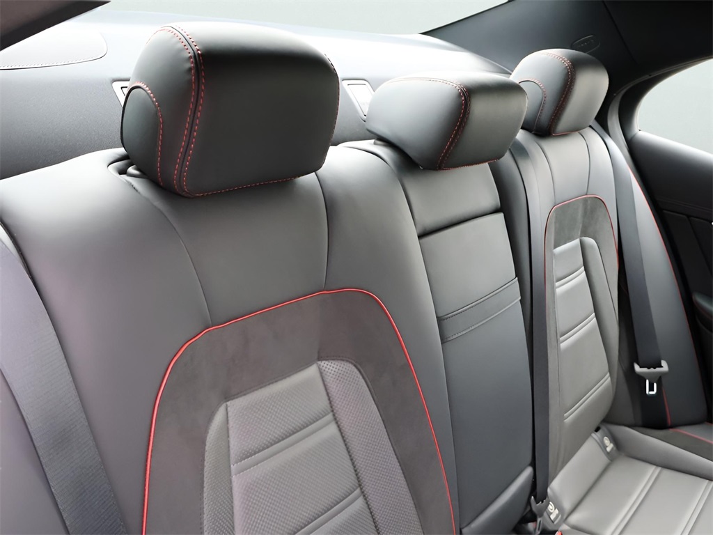 2022 Mercedes Benz E 53 AMG 4MATIC photo 12