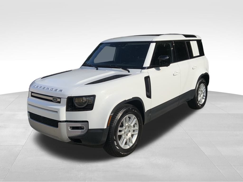 2025 Land Rover Defender S's photo