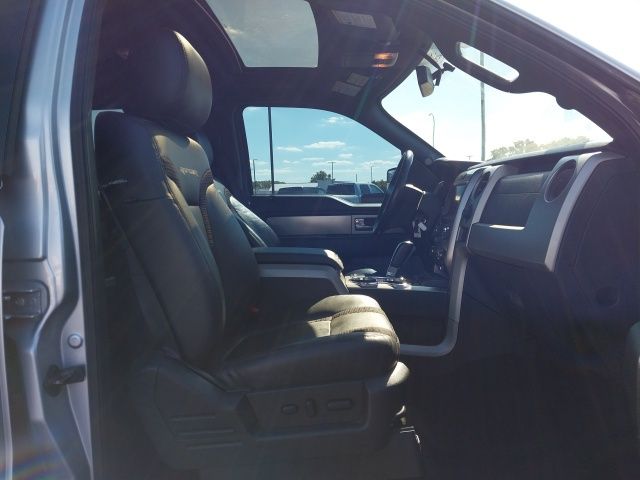 2013 Ford F-150 Raptor SVT photo 3